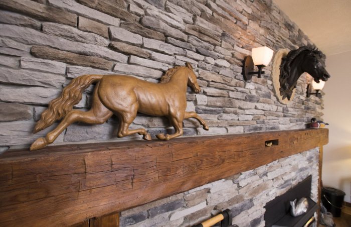 Wood fireplace mantel